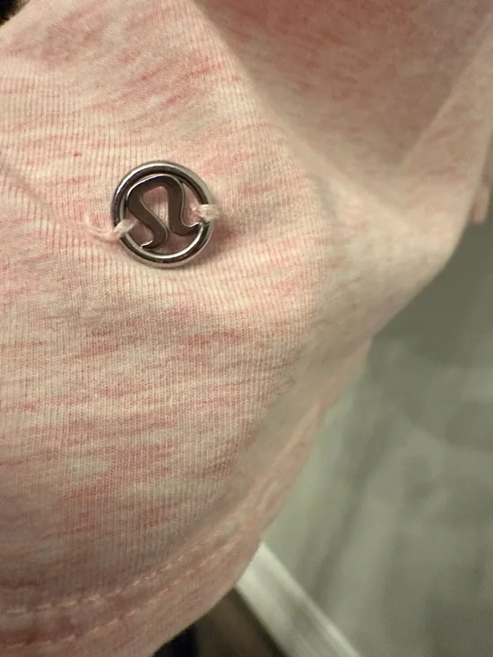 Lululemon My Mantra Tee Pink V Neck Short Sleeve High Low Side Slit XL Read - Picture 4 of 6